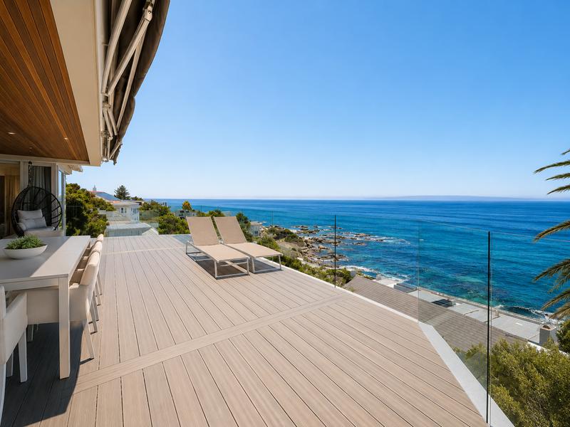 3 Bedroom Property for Sale in Camps Bay Western Cape